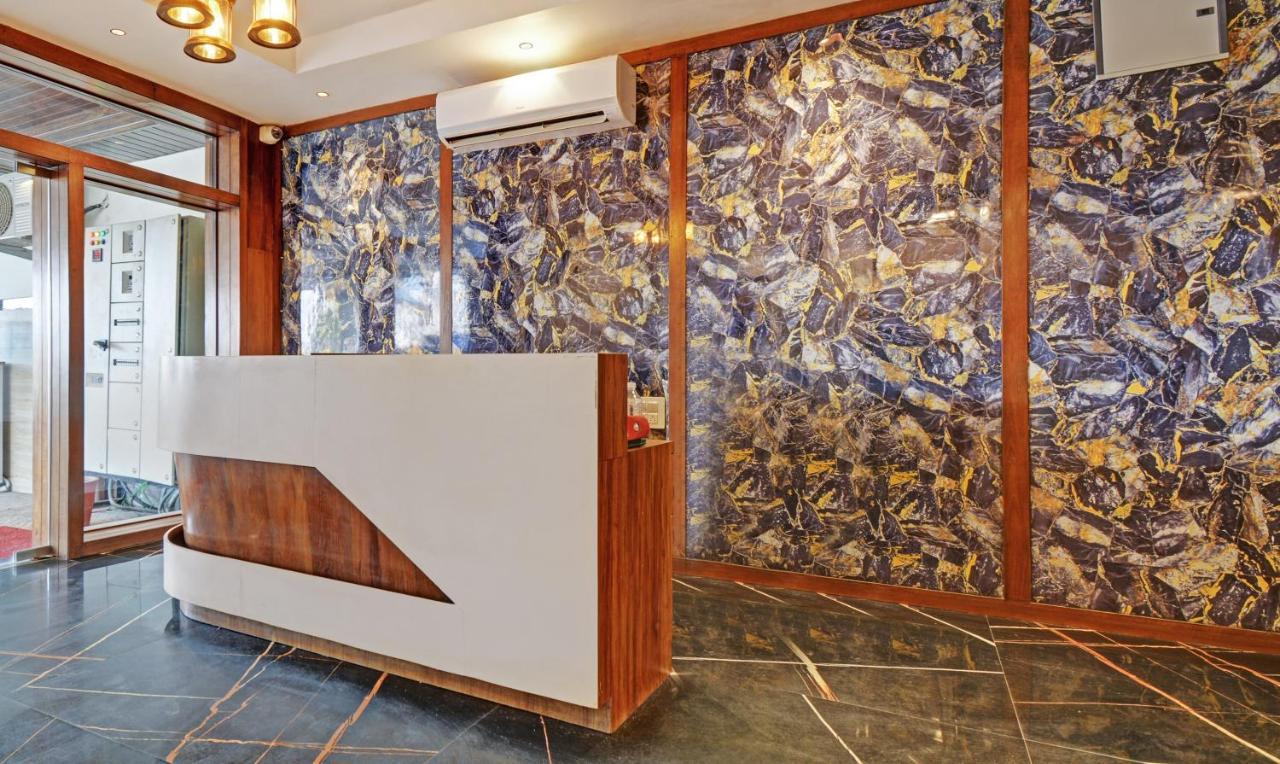 Tripli Hotels Le Shelton Udaipur Exterior photo